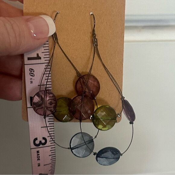 Beaded‎ Wire Earrings - Picture 5 of 7